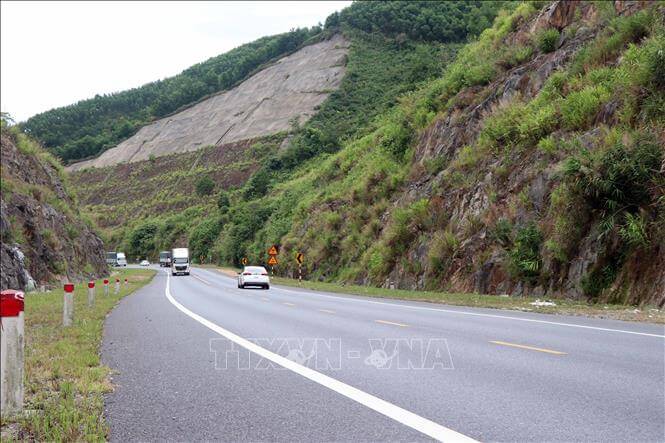 Cần sớm lắp đặt camera giám sát trên tuyến đường La Sơn - Túy Loan