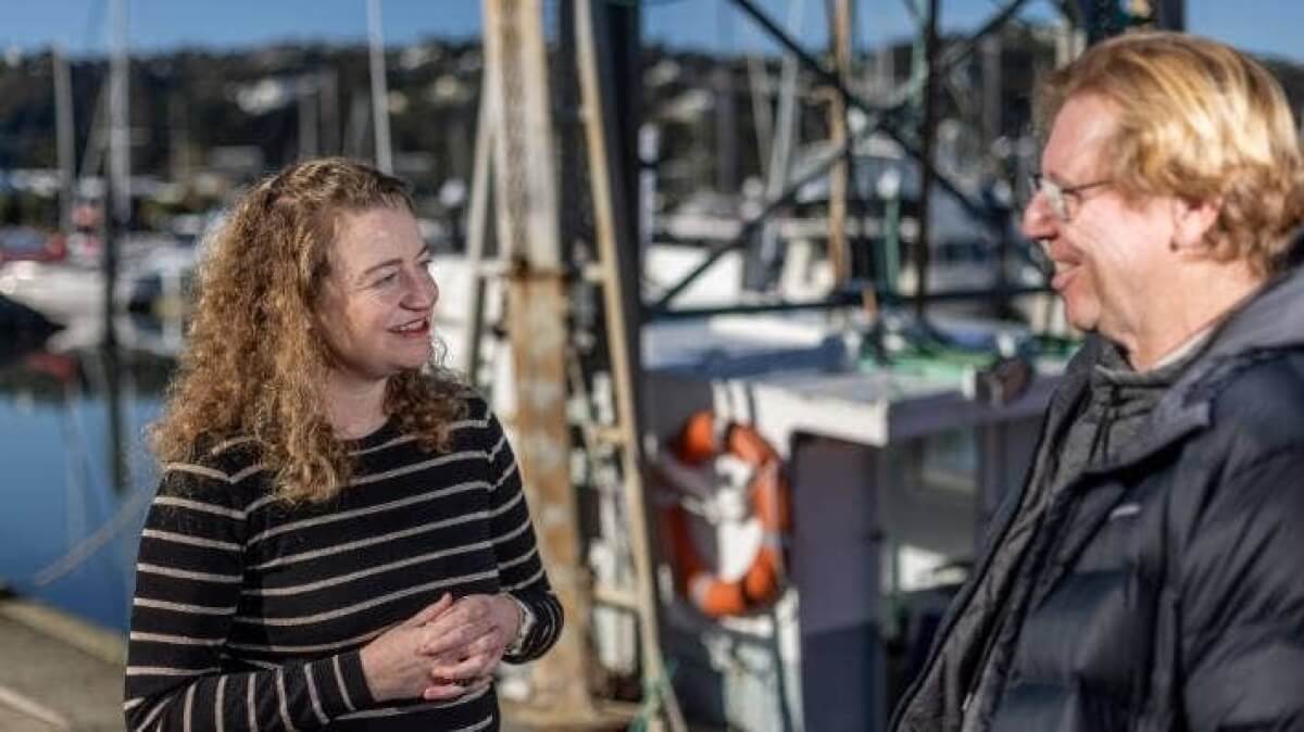 New Zealand lắp camera trên tàu ngư dân để tăng cường giám sát và bảo vệ bờ biển